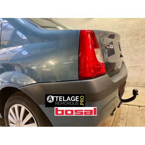 ATTELAGE DACIA LOGAN 1 COL DE CYGNE BOSAL