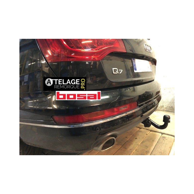 ATTELAGE AUDI Q7 2010 COL DE CYGNE BOSAL