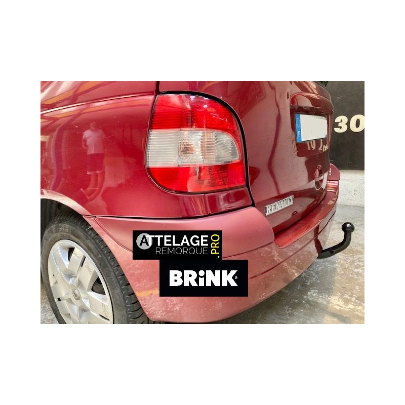 ATTELAGE RENAULT SCENIC 2002 COL DE CYGNE BRINK / THULE