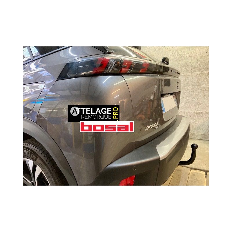 ATTELAGE PEUGEOT 208 COL DE CYGNE BOSAL