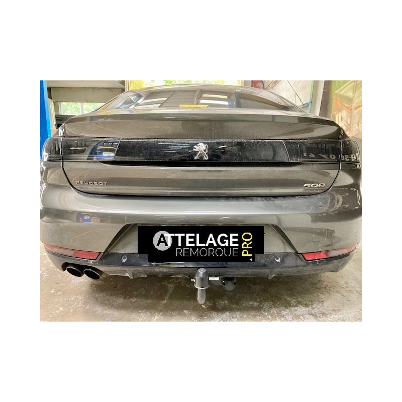 ATTELAGE PEUGEOT 508 2 COL DE CYGNE BOSAL