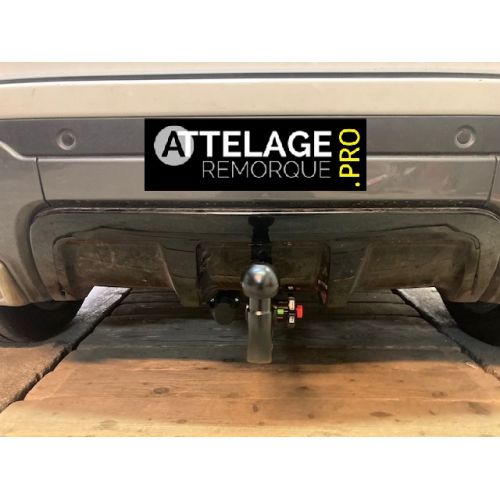 ATTELAGE LAND ROVER EVOQUE CABRIOLET DEMONTABLE SANS OUTILS SIARR