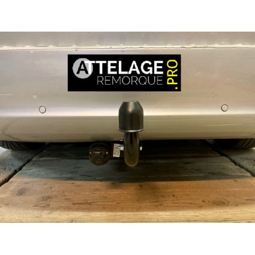 ATTELAGE PEUGEOT 508 SW COL DE CYGNE BOSAL