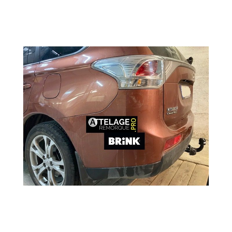 ATTELAGE MITSUBISHI OUTLANDER 3 COL DE CYGNE BRINK