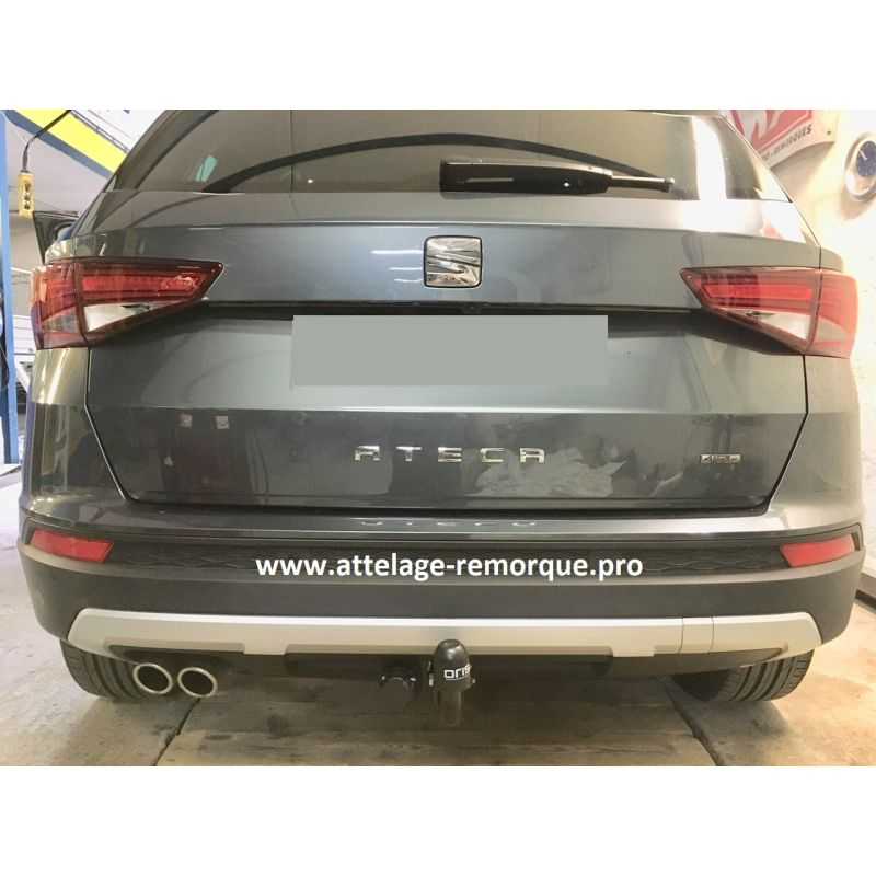 ATTELAGE SEAT ATECA COL DE CYGNE BOSAL
