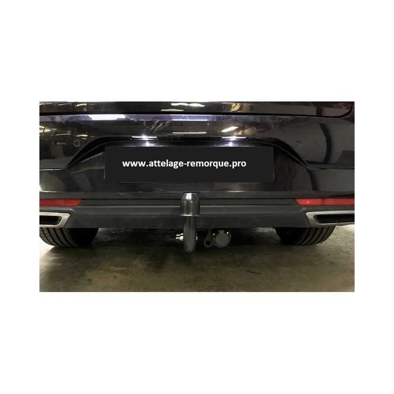 ATTELAGE RENAULT TALISMAN BERLINE COL DE CYGNE BOSAL