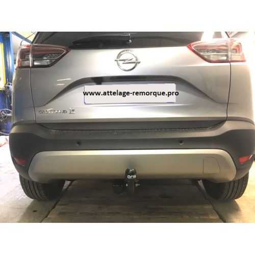 ATTELAGE OPEL CROSSLAND X 2020 COL DE CYGNE BOSAL