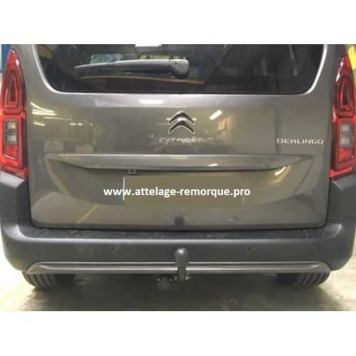 ATTELAGE CITROEN BERLINGO III COURT COL DE CYGNE SIARR