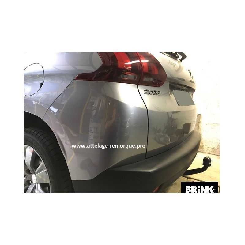 ATTELAGE PEUGEOT 2008 COL DE CYGNE BRINK / THULE