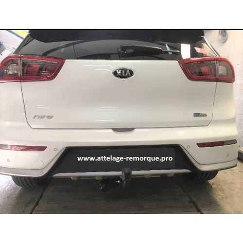 ATTELAGE KIA NIRO HYBRIDE COL DE CYGNE GDW / BOISNIER