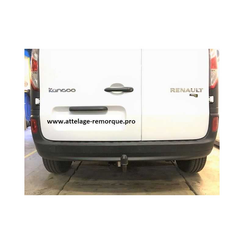 ATTELAGE RENAULT KANGOO II COL DE CYGNE BOSAL