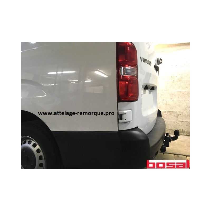 ATTELAGE OPEL VIVARO 2020 ROTULE COUDEE BOSAL