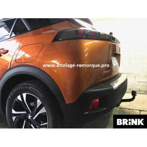 ATTELAGE PEUGEOT 2008 GT LINE 2020 COL DE CYGNE BRINK / THULE