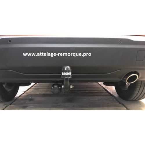 ATTELAGE PEUGEOT 2008 GT LINE 2020 COL DE CYGNE BRINK / THULE