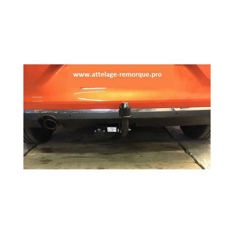 ATTELAGE RENAULT CLIO V COL DE CYGNE BOSAL