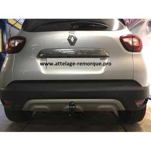 ATTELAGE RENAULT CAPTUR 2017 COL DE CYGNE BOSAL