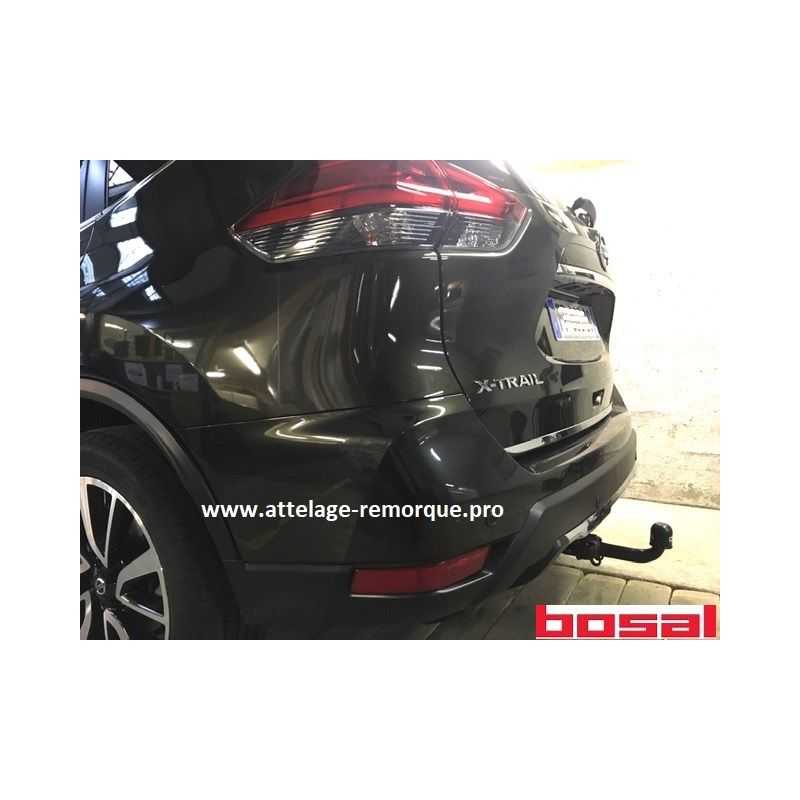 ATTELAGE NISSAN X-TRAIL 2020 COL DE CYGNE BOSAL