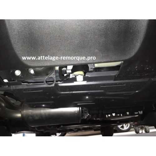 ATTELAGE PEUGEOT 5008 II RDSOV BOSAL
