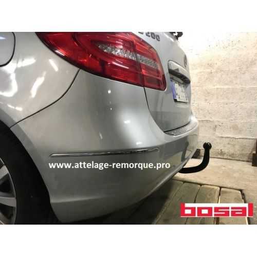 ATTELAGE MERCEDES CLASSE B 2014 COL DE CYGNE BOSAL
