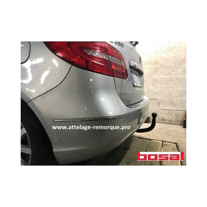 ATTELAGE MERCEDES CLASSE B 2014 COL DE CYGNE BOSAL