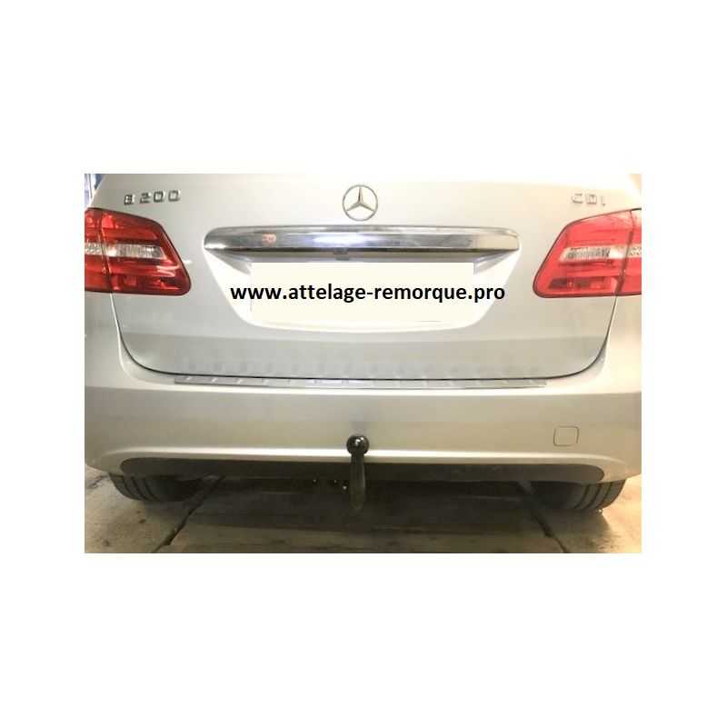 ATTELAGE MERCEDES CLASSE B 2014 COL DE CYGNE BOSAL