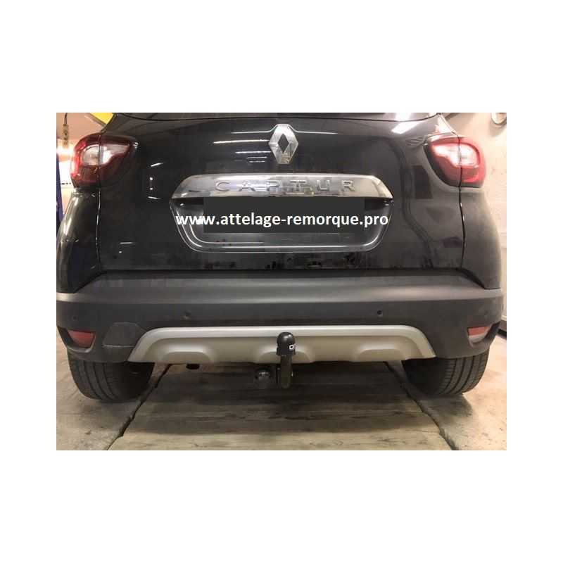 ATTELAGE RENAULT CAPTUR I COL DE CYGNE BOSAL