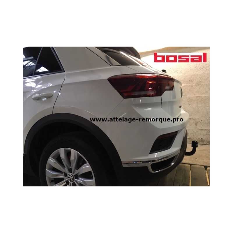 ATTELAGE VOLKSWAGEN T-ROC COL DE CYGNE BOSAL