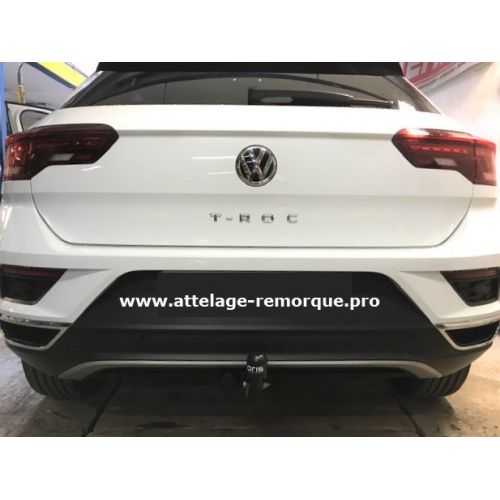 ATTELAGE VOLKSWAGEN T-ROC COL DE CYGNE BOSAL