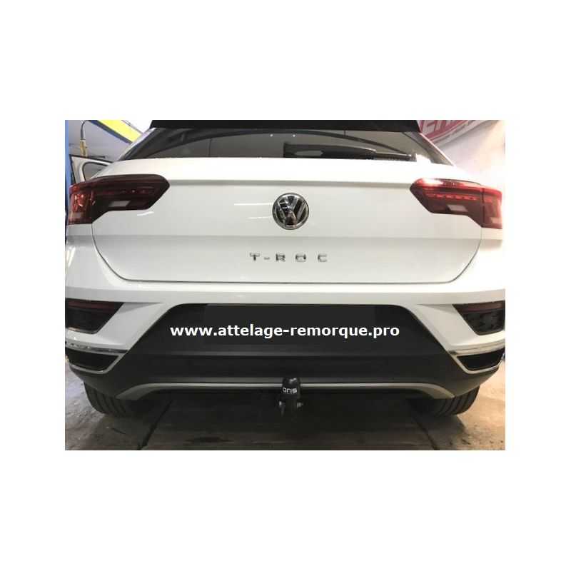 ATTELAGE VOLKSWAGEN T-ROC COL DE CYGNE BOSAL