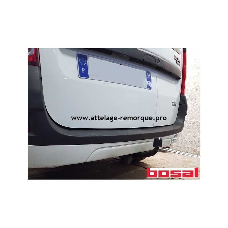 ATTELAGE DACIA LOGAN MCV COL DE CYGNE BOSAL
