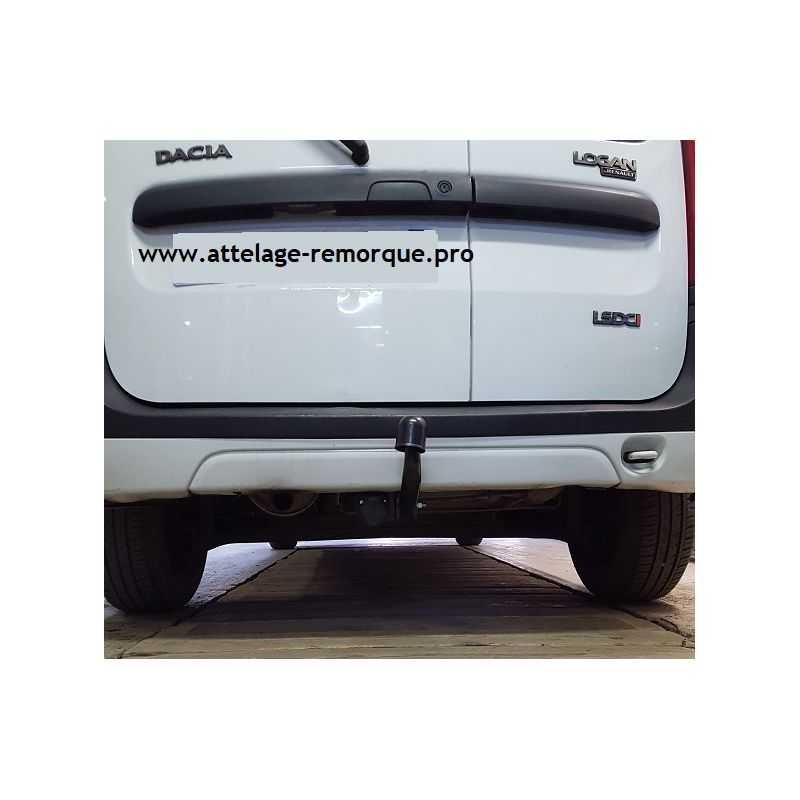 ATTELAGE DACIA LOGAN MCV COL DE CYGNE BOSAL