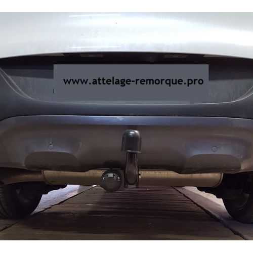 ATTELAGE RENAULT KADJAR COL DE CYGNE BOSAL