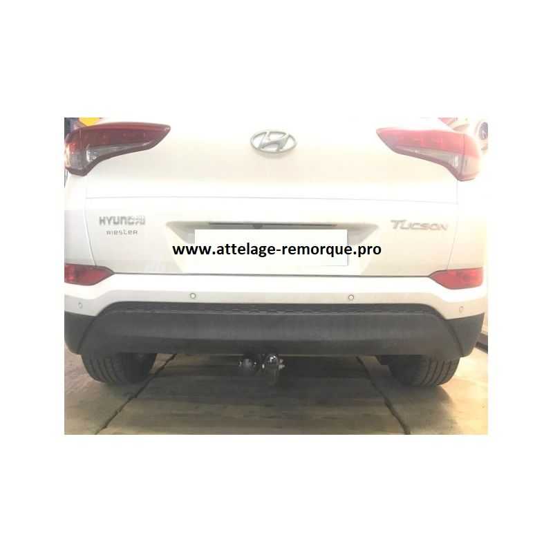 ATTELAGE HYUNDAI TUCSON 2019 COL DE CYGNE BOSAL