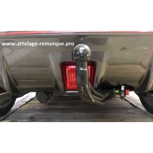 ATTELAGE JUKE NISMO 4x4 RDSO SIARR / WESTFALIA 