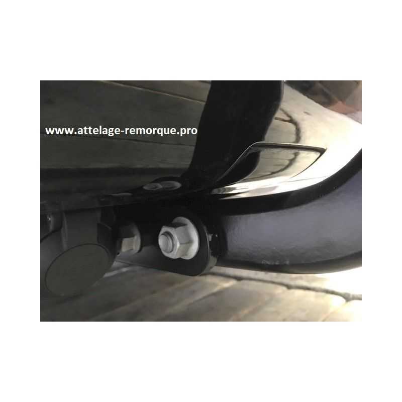 ATTELAGE PEUGEOT 308 SW II GT LINE COL DE CYGNE BRINK