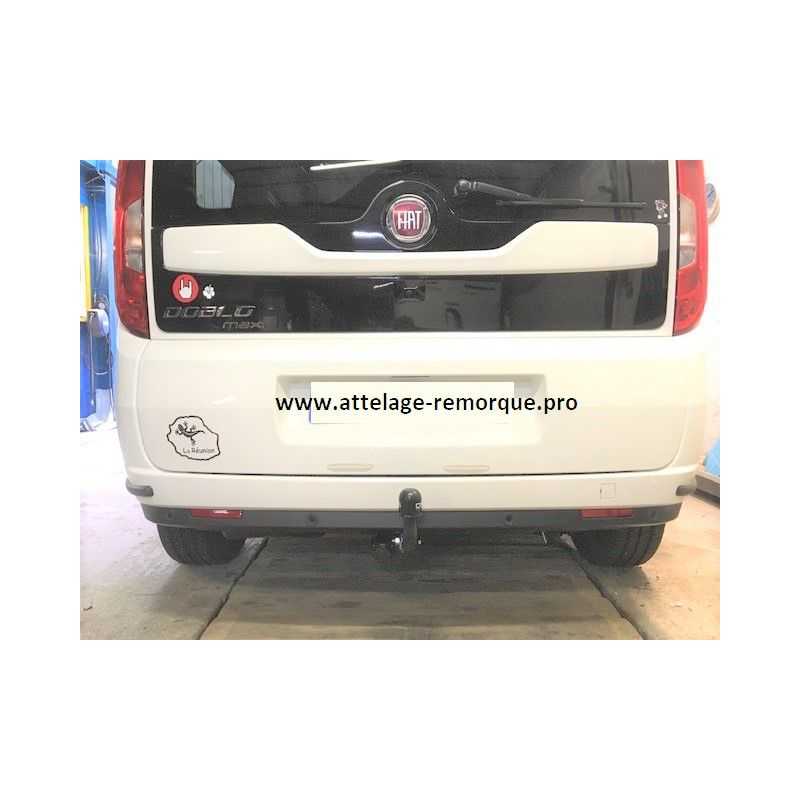 ATTELAGE FIAT DOBLO 2015 COL DE CYGNE BOSAL