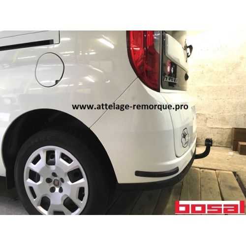 ATTELAGE FIAT DOBLO 2015 COL DE CYGNE BOSAL