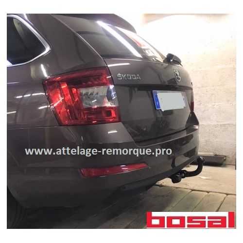 Attelage remorque pour AUDI Audi Q7 RDSO