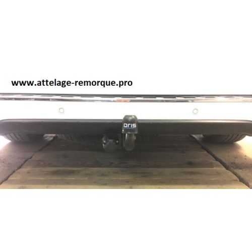 ATTELAGE MERCEDES VITO III W447 COL DE CYGNE BOSAL