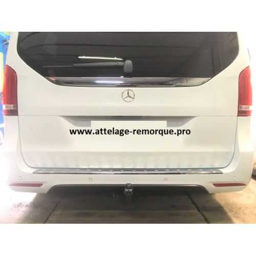 ATTELAGE MERCEDES VITO III W447 COL DE CYGNE BOSAL