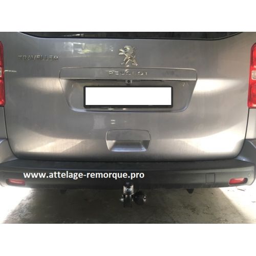 ATTELAGE PEUGEOT TRAVELLER 2020 COL DE CYGNE BOSAL