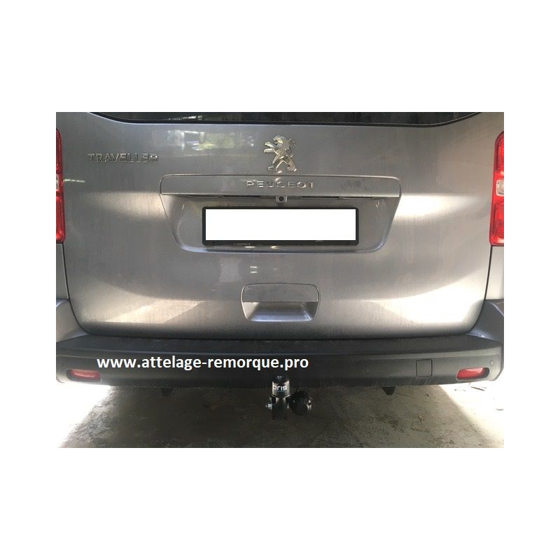 ATTELAGE PEUGEOT TRAVELLER 2020 COL DE CYGNE BOSAL