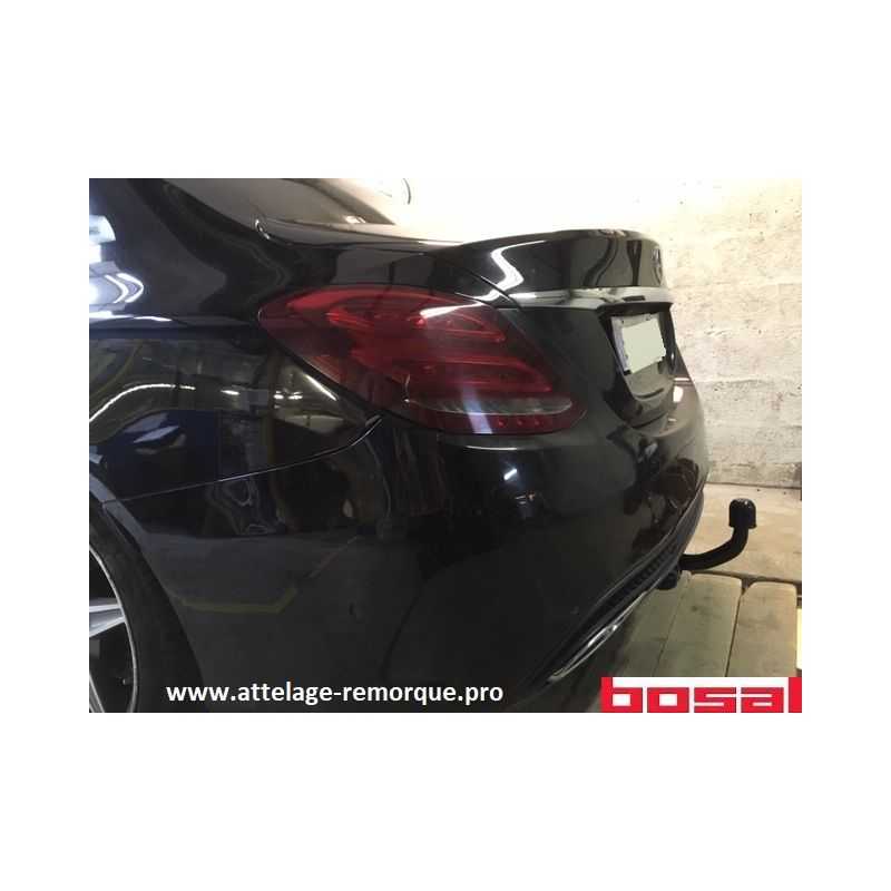 ATTELAGE MERCEDES CLASSE C W205 PACK AMG COL DE CYGNE BOSAL