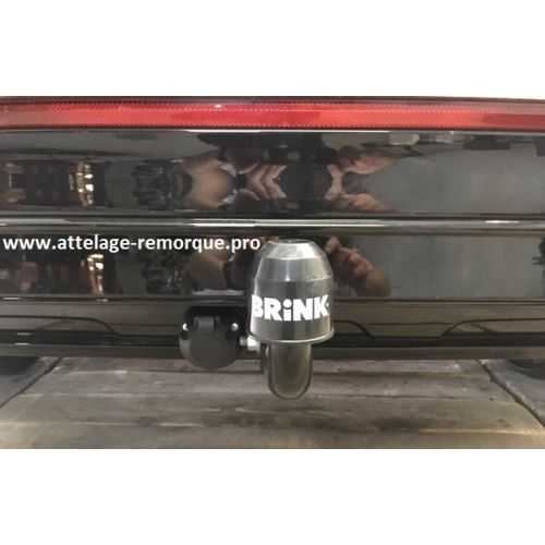 ATTELAGE VOLKSWAGEN TIGUAN 2021 COL DE CYGNE BRINK / THULE