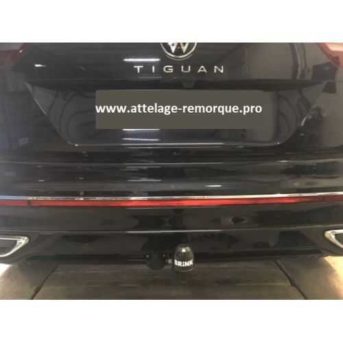 ATTELAGE VOLKSWAGEN TIGUAN 2021 COL DE CYGNE BRINK / THULE