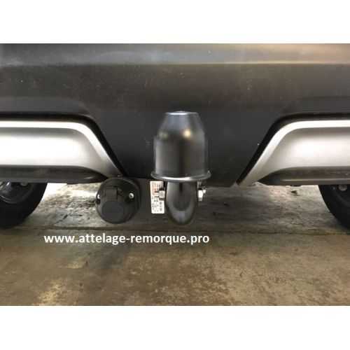 ATTELAGE NISSAN QASHQAI 2021 COL DE CYGNE BOSAL