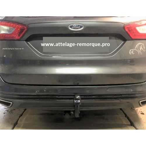 ATTELAGE FORD MONDEO BREAK 2016 COL DE CYGNE BOSAL