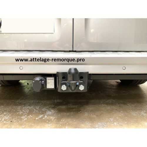 ATTELAGE FIAT TALENTO PLATINE BOSAL