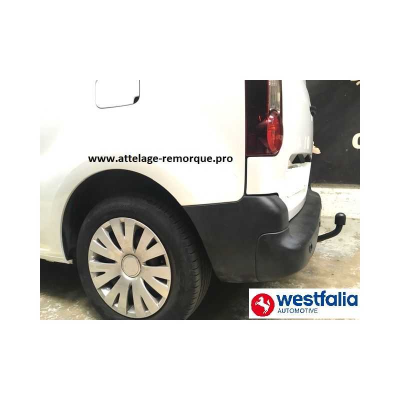 ATTELAGE CITROEN BERLINGO II COURT COL DE CYGNE SIARR