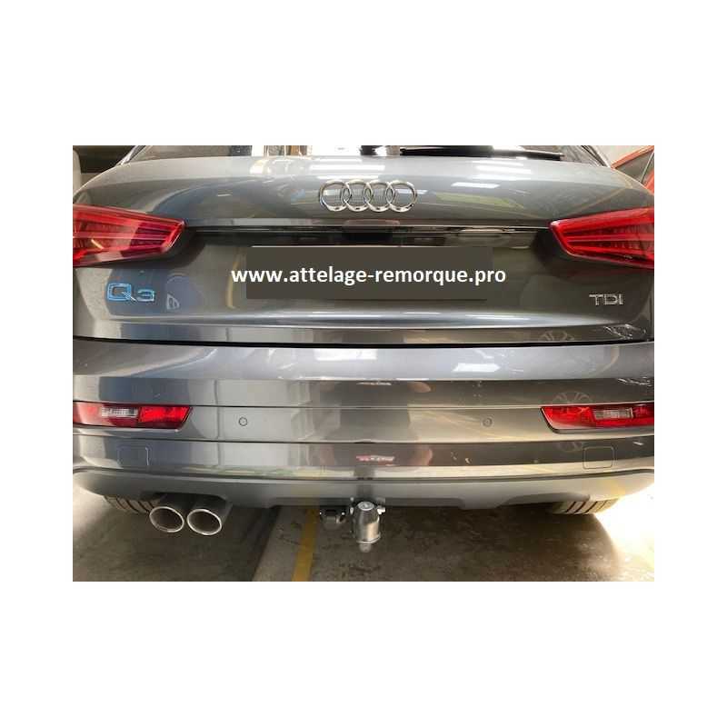 ATTELAGE AUDI Q3 2013 COL DE CYGNE BOSAL